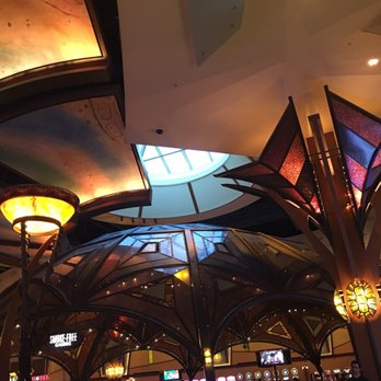 Mohegan Sun - Hotels Near Me - Uncasville, Connecticut Mohegan Sun - Hotels Near Me - Uncasville, Connecticut