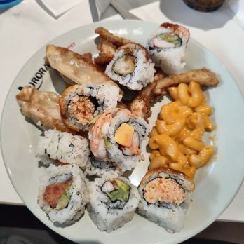 Aurora Seafood & Grill Buffet - Sushi Bars Near Me - Leesburg, Virginia Aurora Seafood & Grill Buffet - Sushi Bars Near Me - Leesburg, Virginia