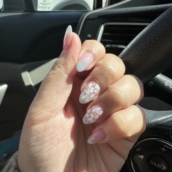 Lumi Nail Studio - Done by Mandy - Nail Salons Near Me - Pasadena, California