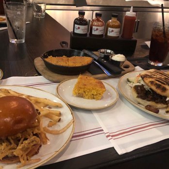 Gus's BBQ - Barbeque Near Me - Porter Ranch, California