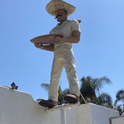 The Salsa Muffler Man