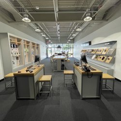 Verizon Authorized Retailer - Wireless Zone