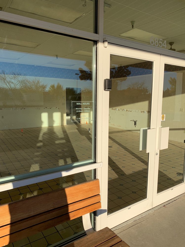 BOISE FACTORY OUTLET Updated May 2024 6868 S Eisenman Rd, Boise