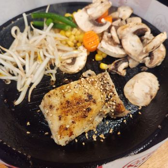 Pepper Lunch - Chicken teriyaki. Small piece of chicken for a teenager. - Teppanyaki Near Me - Artesia, California Pepper Lunch - Chicken teriyaki. Small piece of chicken for a teenager. - Teppanyaki Near Me - Artesia, California