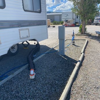 Townsend / Canyon Ferry Lake KOA Journey - Hook ups aren't very well thought out. - RV Parks Near Me - Townsend, Montana