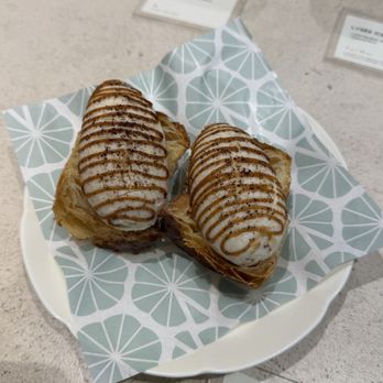 Lysee - Desserts Near Me - New York, New York Lysee - Desserts Near Me - New York, New York