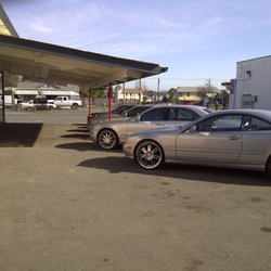 Milt's Service Garage - Mercedes Benz