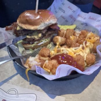 Bubba's 33 - Burger and Tater Tots - American Near Me - Peoria, Arizona