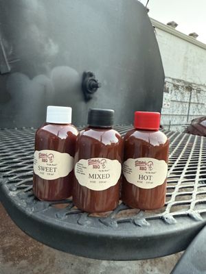 Elmer's BBQ by null