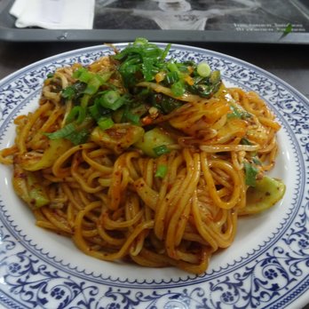 Ramen Lanzhou & Noodles - spicy noodles with vegetables - Ramen Near Me - Lisbon, 11 Ramen Lanzhou & Noodles - spicy noodles with vegetables - Ramen Near Me - Lisbon, 11