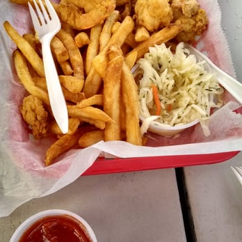 Bill's Seafood Restaurant - Fried shrimp platter - Seafood Near Me - Westbrook, Connecticut Bill's Seafood Restaurant - Fried shrimp platter - Seafood Near Me - Westbrook, Connecticut