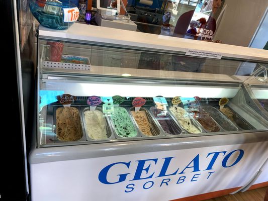 Robin's Nest by null