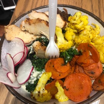 Blue Park Kitchen - Blackened Chicken Brown Rice Carrots Cauliflower etc - New American Near Me - New York, New York