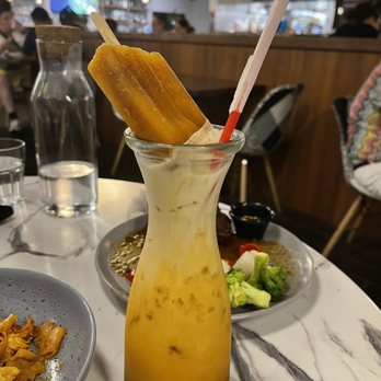 Kin Long Beach - Thai Iced Tea - Thai Near Me - Long Beach, California