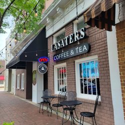 Lasaters Coffee & Tea - Exterior with dog friendly seating.
