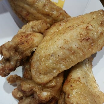 Buffalo Wild Wings - Chipotle bbq dry rub.  Lacks any flavor. - Sports Bars Near Me - Ewa Beach, Hawaii