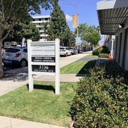Comprehensive Dermatology of Long Beach