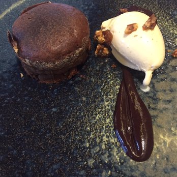 Elkano - Chocolate soufflé - Seafood Near Me - Getaria, SS
