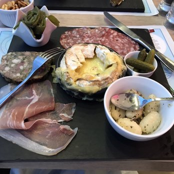 Le Petit Chaudron - French Near Me - Avignon, 84