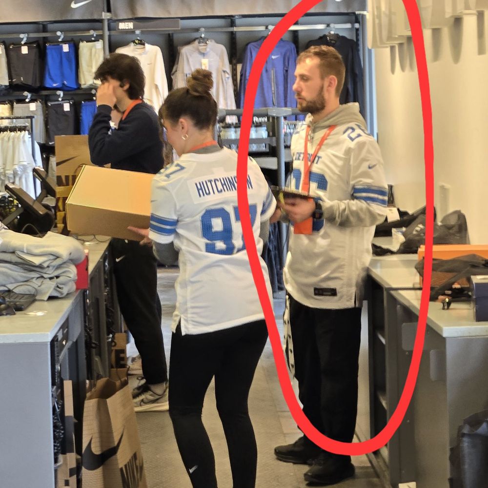 Nike Factory Store - Howell - "Store manager" who rejected our return before we got to the counter. Only to have another store manager apologize and accept our return. - Shoe Stores Near Me - Howell, Michigan Nike Factory Store - Howell - "Store manager" who rejected our return before we got to the counter. Only to have another store manager apologize and accept our return. - Shoe Stores Near Me - Howell, Michigan
