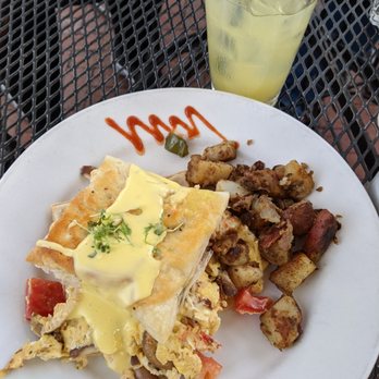 Millie's Diner - Scrambled eggs and lobster - New American Near Me - Richmond, Virginia