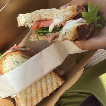 Bomberino - Cafes Near Me - Brooklyn, New York