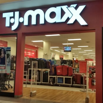 CambridgeSide - T.j.Maxx - Women's Clothing Near Me - Cambridge, Massachusetts