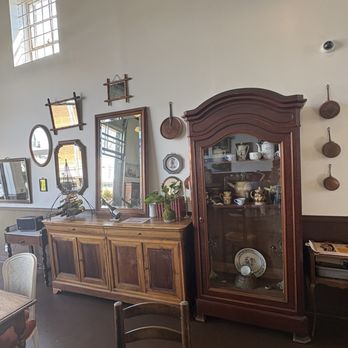 Olala Cafe - Coffee & Tea Near Me - Nashville, Tennessee Olala Cafe - Coffee & Tea Near Me - Nashville, Tennessee
