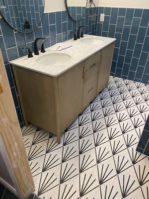 Shower & Bath - We also do shower remodels, call for a Free Estimate!
