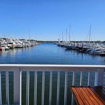 Great Island Eatery - Seafood Near Me - New Castle, New Hampshire Great Island Eatery - Seafood Near Me - New Castle, New Hampshire