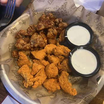 Kickin' Chicken - Mt Pleasant - Chicken nuggets - Bars Near Me - Mt. Pleasant, South Carolina Kickin' Chicken - Mt Pleasant - Chicken nuggets - Bars Near Me - Mt. Pleasant, South Carolina