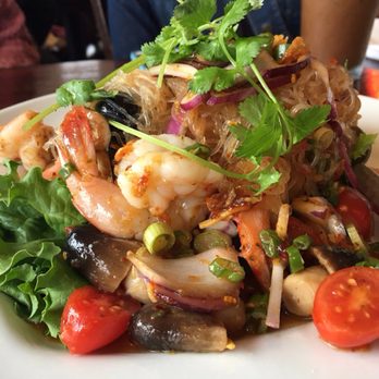 Dang's Thai Kitchen - Yum soon sen. Sweet and sour Seafood clear noodle salad. - Thai Near Me - Lake Oswego, Oregon Dang's Thai Kitchen - Yum soon sen. Sweet and sour Seafood clear noodle salad. - Thai Near Me - Lake Oswego, Oregon
