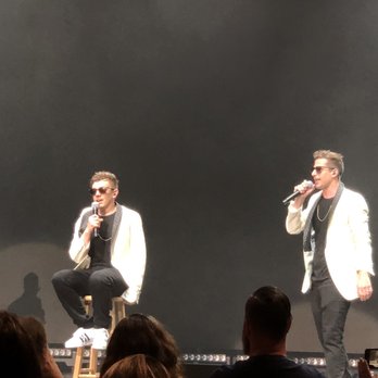 Kings Theatre - Lonely Island - Music Venues Near Me - Brooklyn, New York Kings Theatre - Lonely Island - Music Venues Near Me - Brooklyn, New York