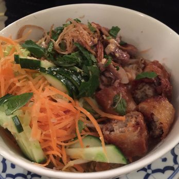 Lao Vientiane - Bun with egg rolls...eatable - Chinese Near Me - Nice, 06