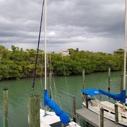 Escape Casey Key Resort & Marina - Marina side