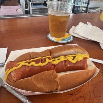 The Raw Bar - Linguica - Bars Near Me - Mashpee, Massachusetts The Raw Bar - Linguica - Bars Near Me - Mashpee, Massachusetts