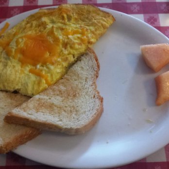 The Kitchen Table - Bacon acd cheese omelet - New American Near Me - Marshfield, Wisconsin The Kitchen Table - Bacon acd cheese omelet - New American Near Me - Marshfield, Wisconsin