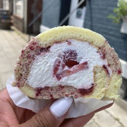 Raspberry Roll Cake