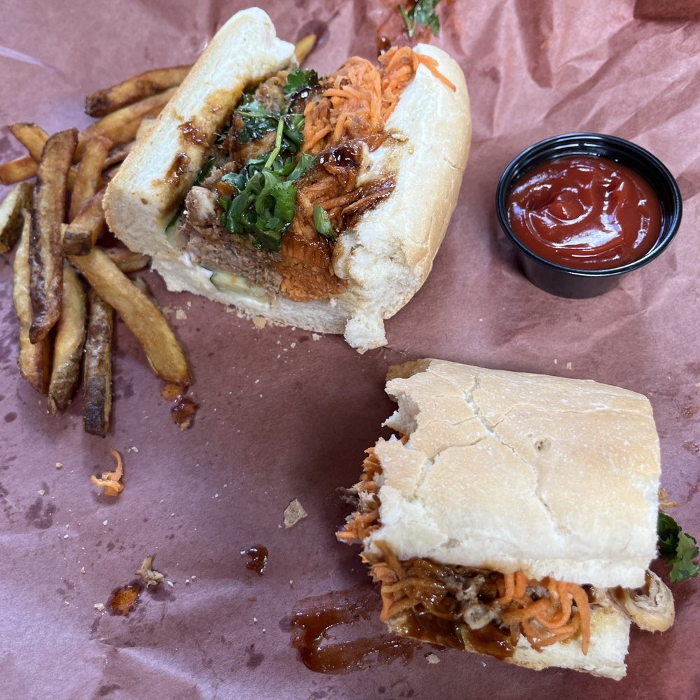 Gorgers Subs - Banh Mi Sub - Salad Near Me - Ithaca, New York