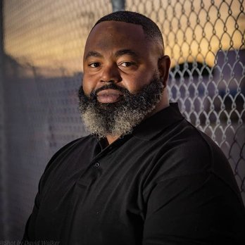 Shot by David Walker - Outdoor Headshot - Session Photography Near Me Shot by David Walker - Outdoor Headshot - Session Photography Near Me