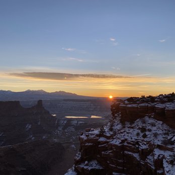Dead Horse Point State Park - Sunrise at Dead Horse Point State Park - Hiking Near Me - Moab, Utah
