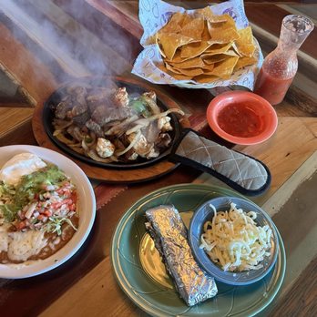 La Carreta - LaPlace - Fajita Trio - Mexican Near Me - Laplace, Louisiana La Carreta - LaPlace - Fajita Trio - Mexican Near Me - Laplace, Louisiana