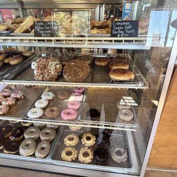 Templeton Donuts & Deli - Donuts Near Me - Templeton, California Templeton Donuts & Deli - Donuts Near Me - Templeton, California