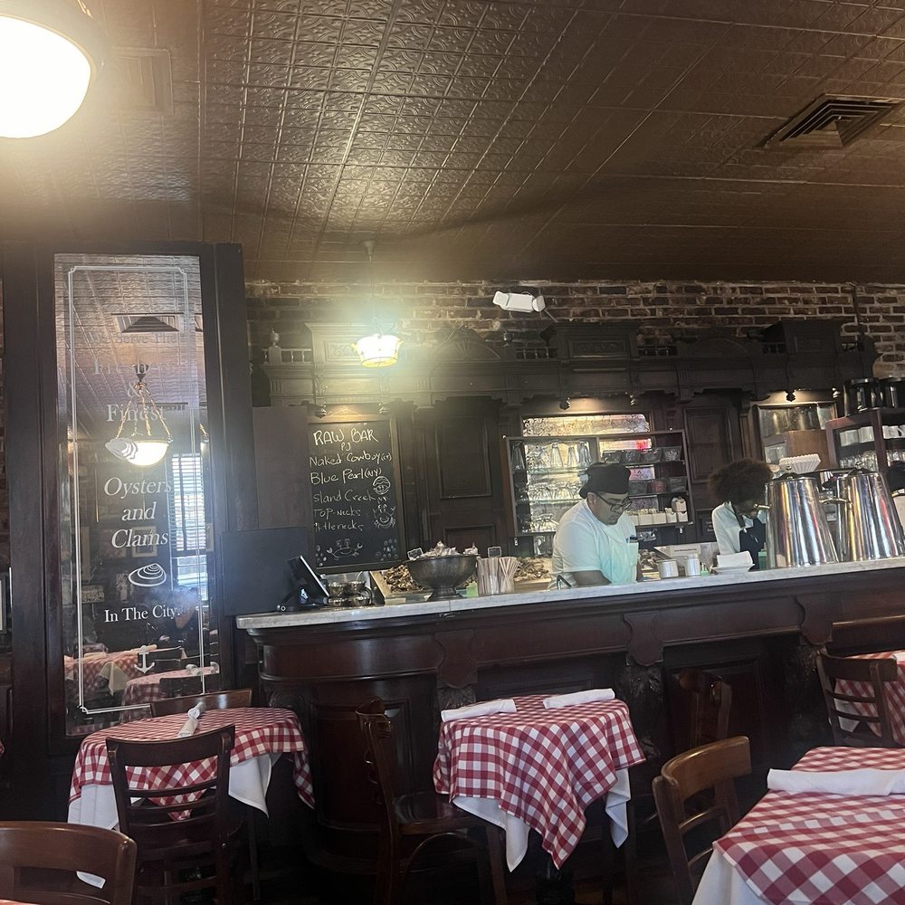 P.J. Clarke's - Interior - American Near Me - New York, New York P.J. Clarke's - Interior - American Near Me - New York, New York