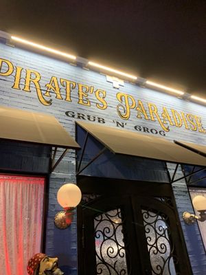 Pirate’s Paradise Grub N Grog by null