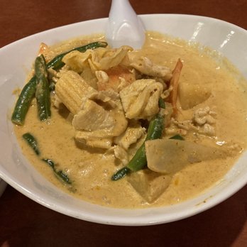 Thai Spice - Veggie Delight Curry w/ chicken - Thai Near Me - Midvale, Utah