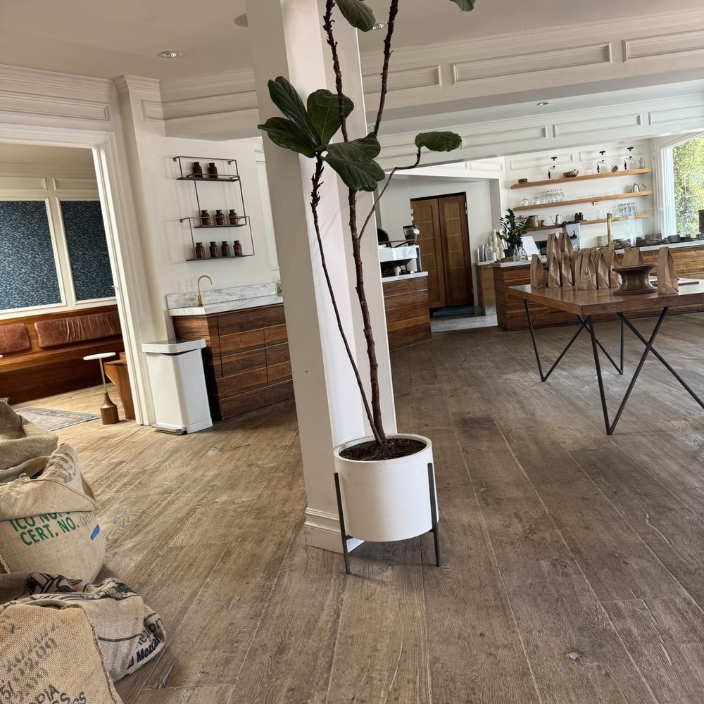 Herst Coffee Roasters - Coffee Roasteries Near Me - Newport Beach, California