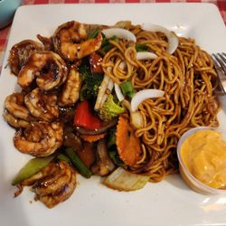 Volcano Asian cuisine - Shrimp stir fry