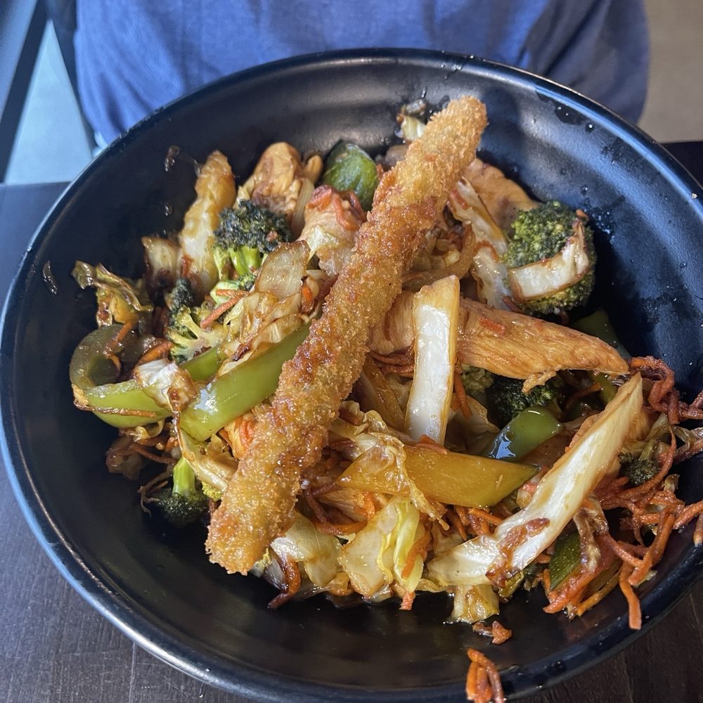 Takosushi - Chicken Stir Fry - Sushi Bars Near Me - Lexington, South Carolina