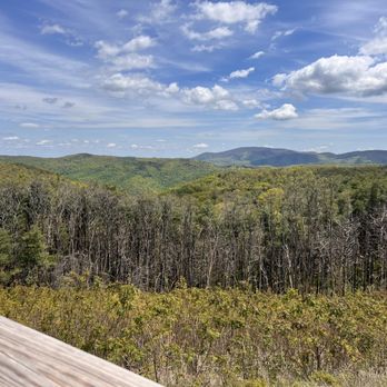 12 Ridges Vineyard - View - Wine Tasting Room Near Me - Vesuvius, Virginia 12 Ridges Vineyard - View - Wine Tasting Room Near Me - Vesuvius, Virginia